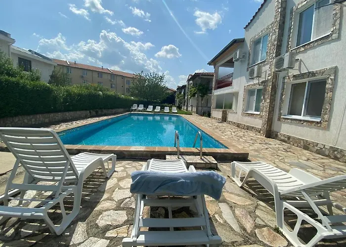 Complex Sea & Sky Next To The !