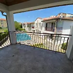 Villa Complex Sea & Sky Next To The !