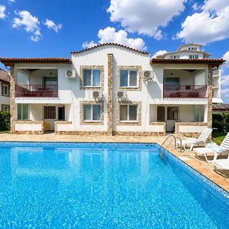 Complex Sea & Sky Next To The ! Villa *