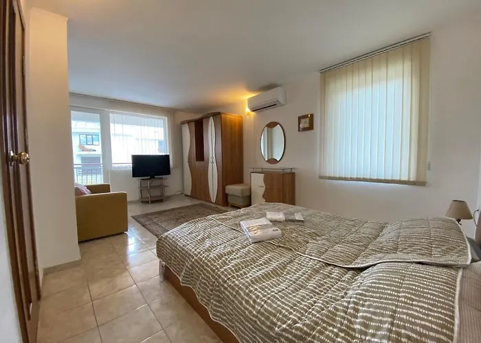 Complex Sea & Sky Next To The ! Willa Kranewo