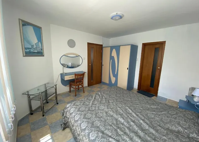 Complex Sea & Sky Next To The ! * Kranewo