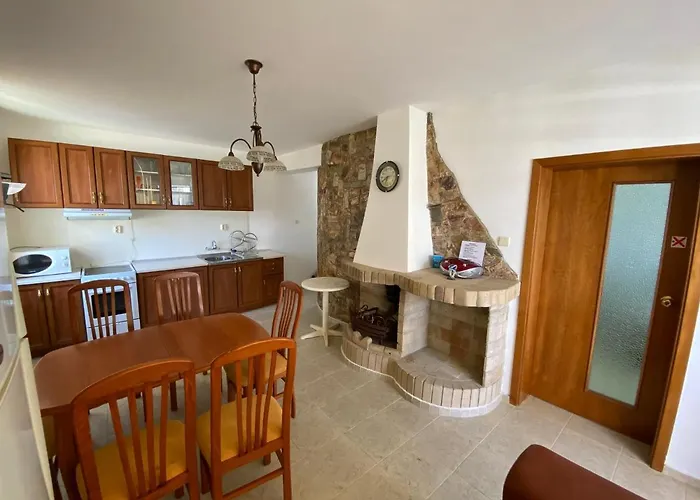 Complex Sea & Sky Next To The !