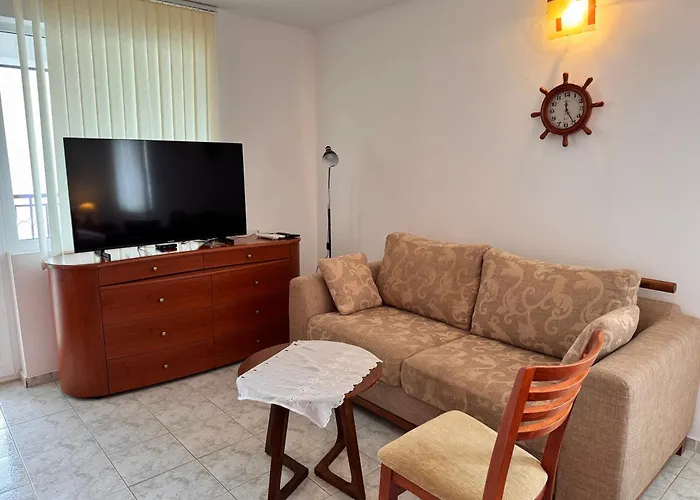 Complex Sea & Sky Next To The ! Kranewo