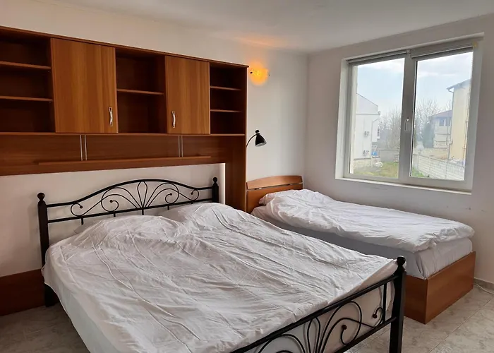 Complex Sea & Sky Next To The ! * Kranewo